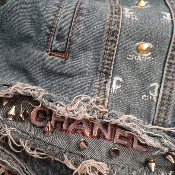 "I CAN BUY MYSELF FLOWERS," Customized Demin Jacket - Picture 12 of 17